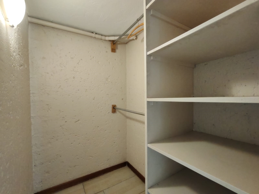 To Let 3 Bedroom Property for Rent in Three Rivers Proper Gauteng