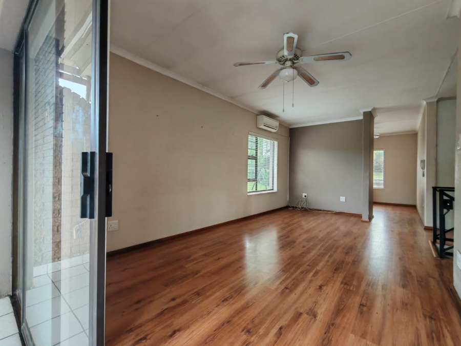 To Let 3 Bedroom Property for Rent in Three Rivers Proper Gauteng