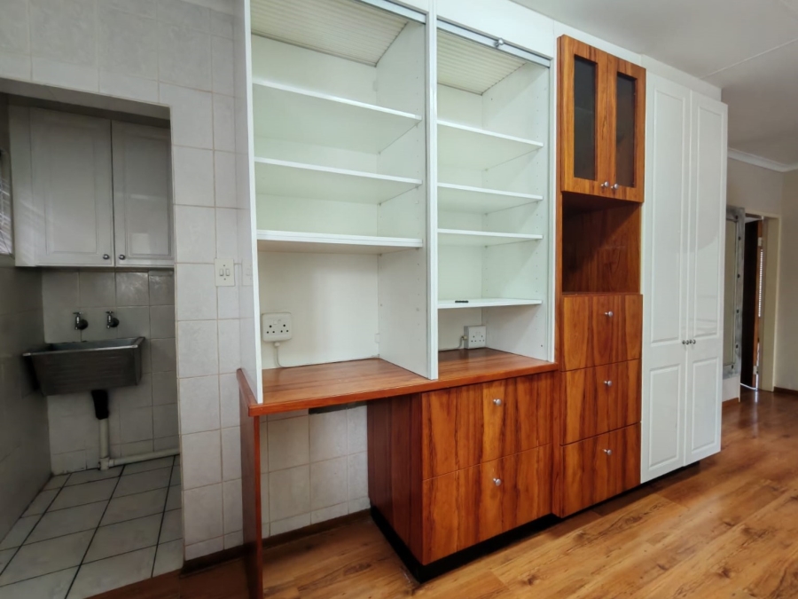 To Let 3 Bedroom Property for Rent in Three Rivers Proper Gauteng