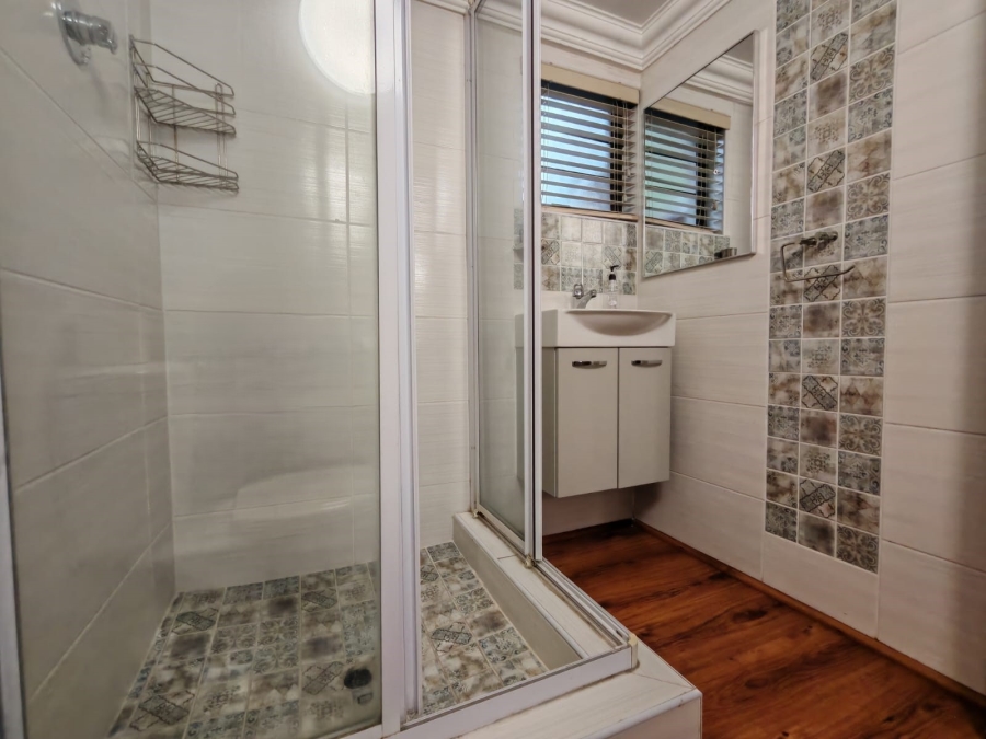 To Let 3 Bedroom Property for Rent in Three Rivers Proper Gauteng