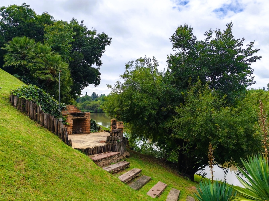 To Let 3 Bedroom Property for Rent in Three Rivers Proper Gauteng