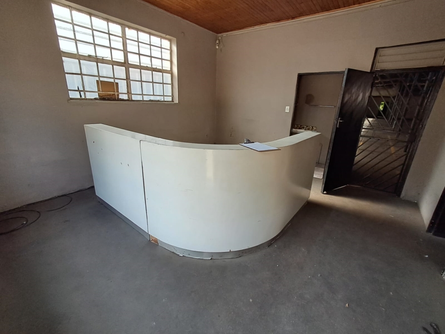 To Let commercial Property for Rent in Duncanville Gauteng