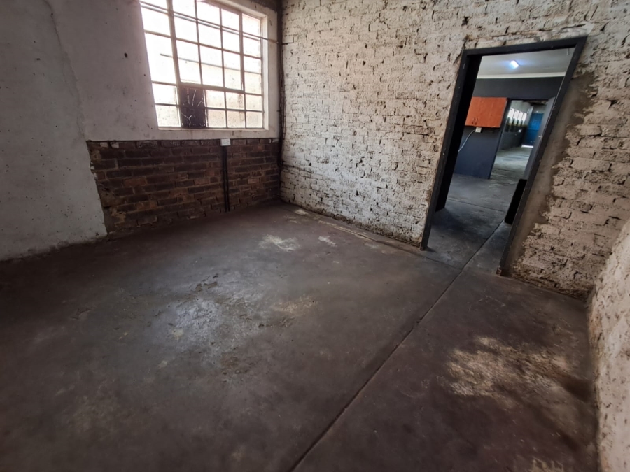 To Let commercial Property for Rent in Duncanville Gauteng