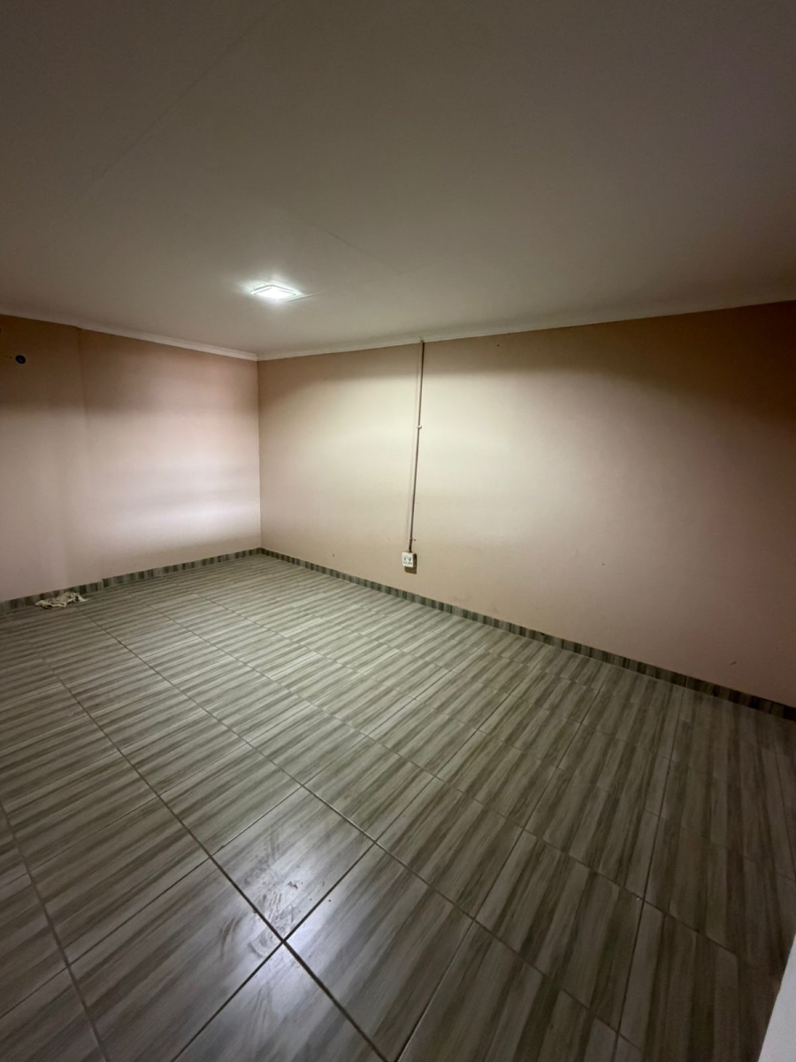 To Let commercial Property for Rent in Meyerton Central Gauteng