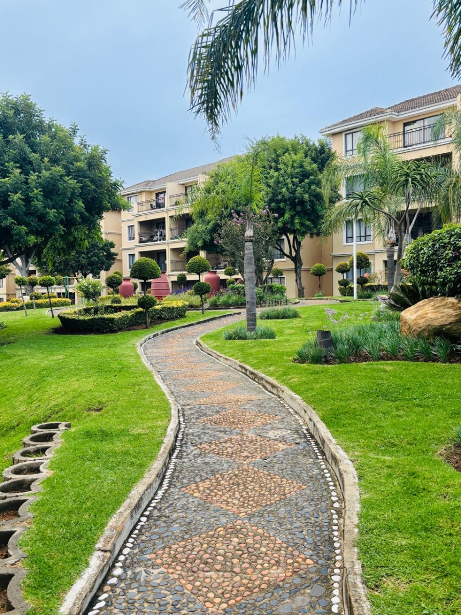 2 Bedroom Property for Sale in Carlswald Gauteng