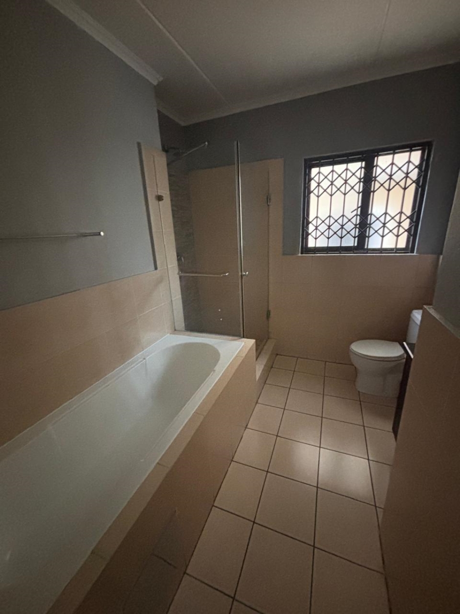 2 Bedroom Property for Sale in Carlswald Gauteng
