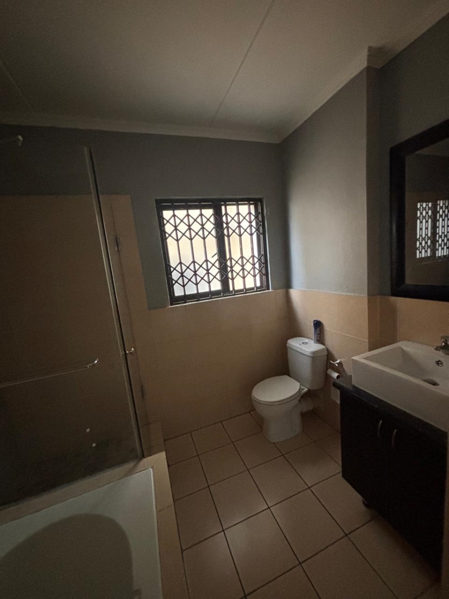 2 Bedroom Property for Sale in Carlswald Gauteng