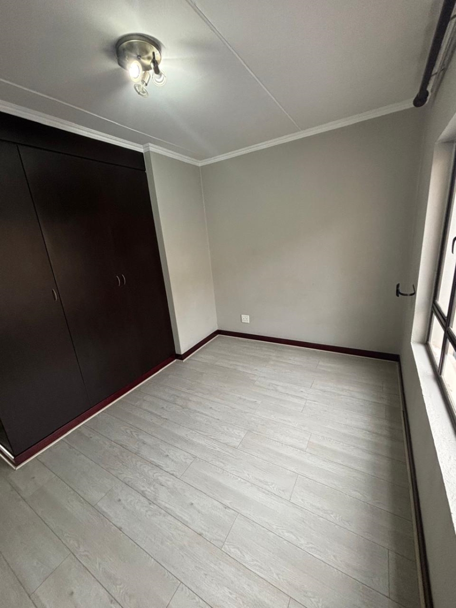 2 Bedroom Property for Sale in Carlswald Gauteng