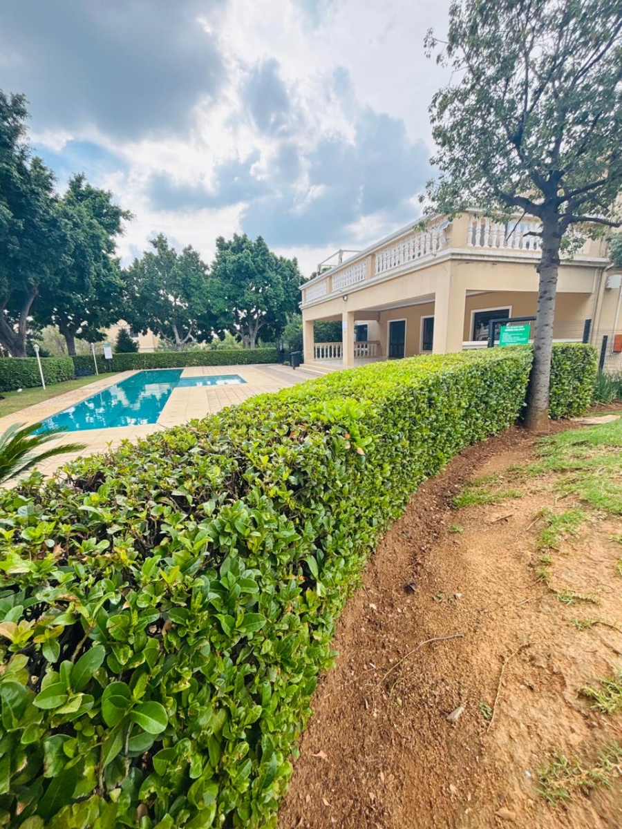 2 Bedroom Property for Sale in Carlswald Gauteng