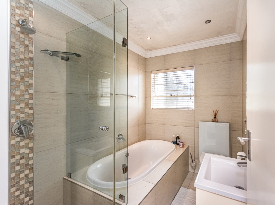 3 Bedroom Property for Sale in Sandown Gauteng