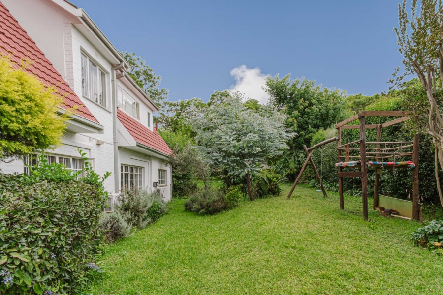 7 Bedroom Property for Sale in Greenside Gauteng