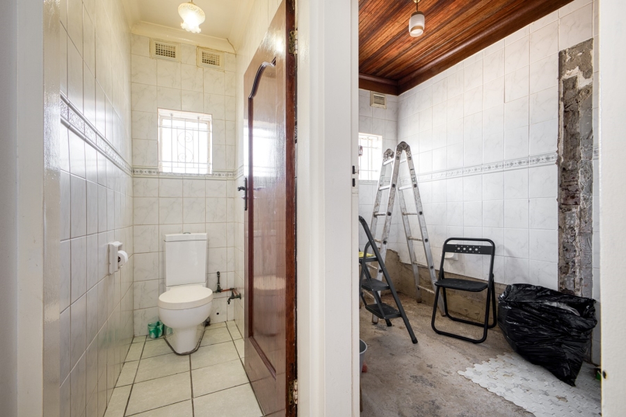 4 Bedroom Property for Sale in Linden Gauteng