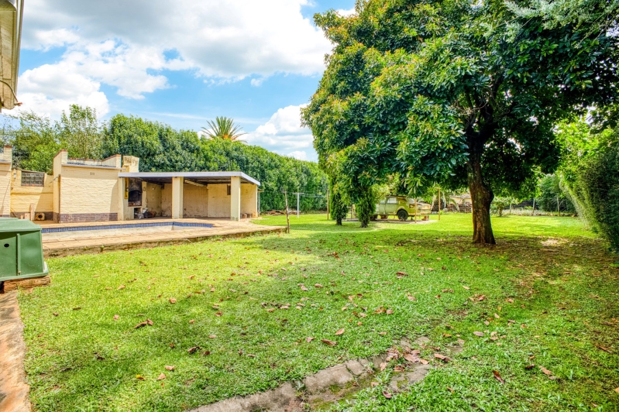 4 Bedroom Property for Sale in Linden Gauteng