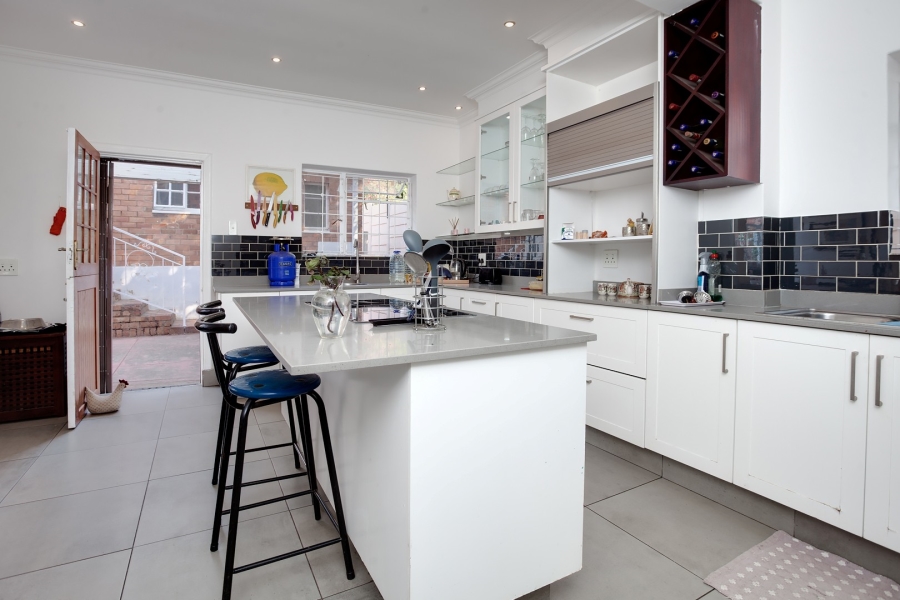 4 Bedroom Property for Sale in Parktown Gauteng