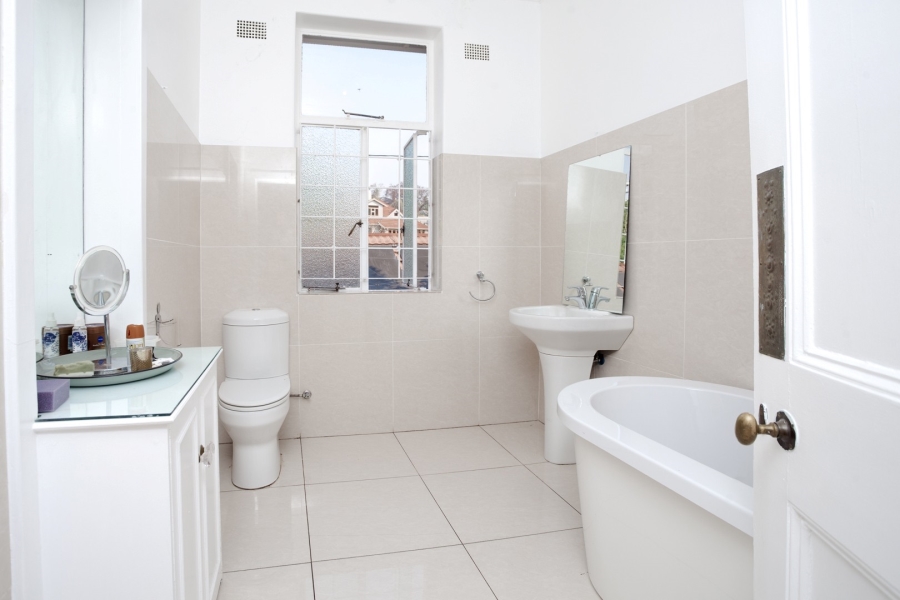 4 Bedroom Property for Sale in Parktown Gauteng