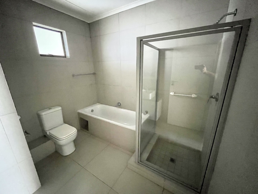 2 Bedroom Property for Sale in Erand Gardens Gauteng