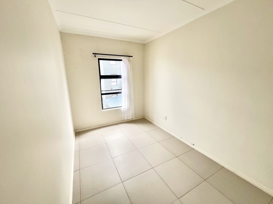 2 Bedroom Property for Sale in Erand Gardens Gauteng