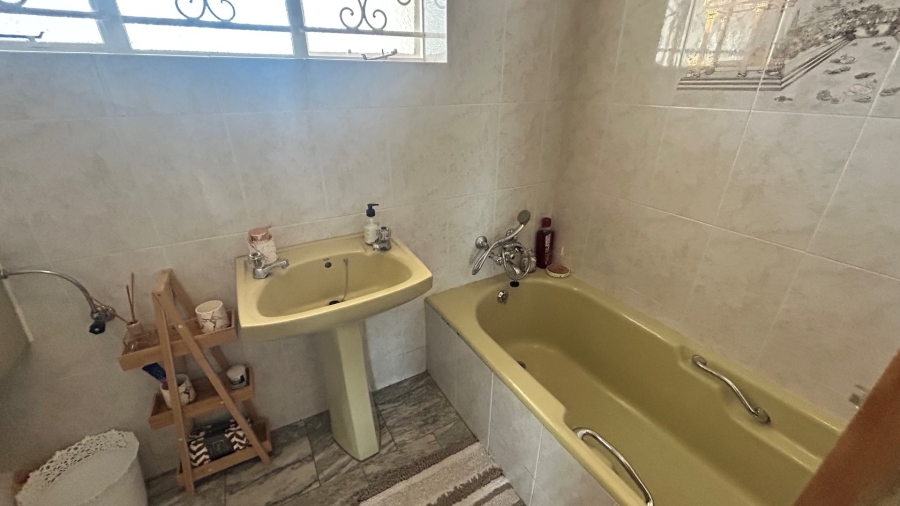 3 Bedroom Property for Sale in Gresswold Gauteng