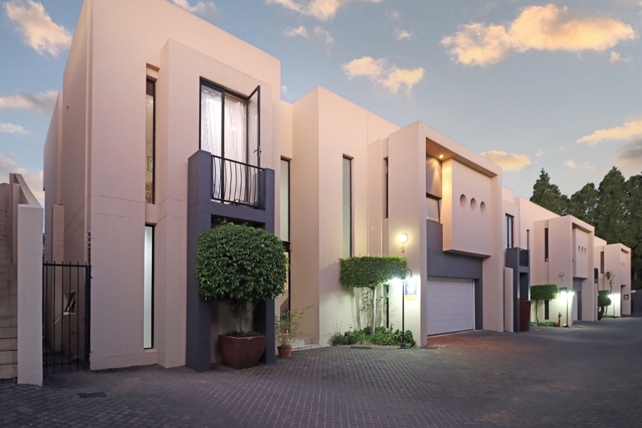 3 Bedroom Property for Sale in Bryanston Gauteng