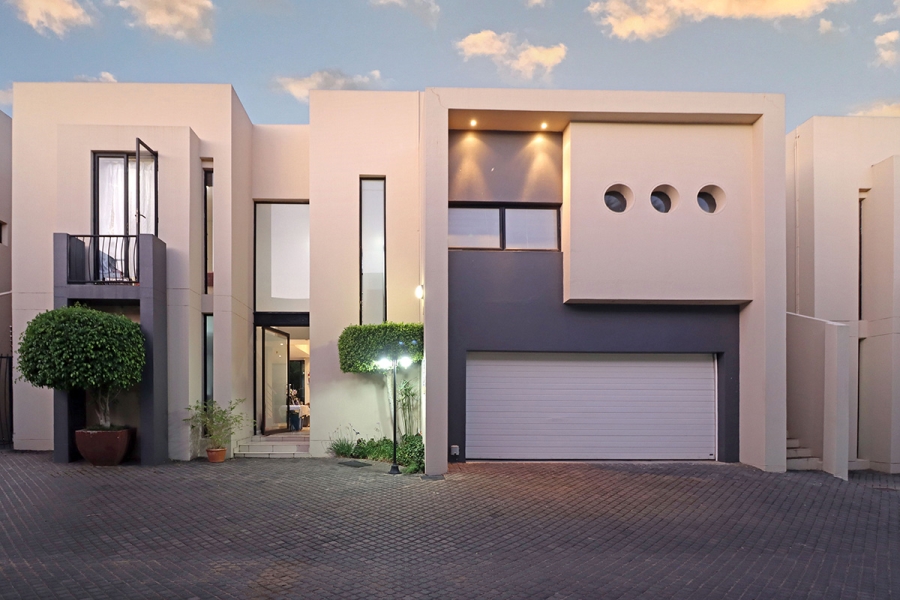 3 Bedroom Property for Sale in Bryanston Gauteng