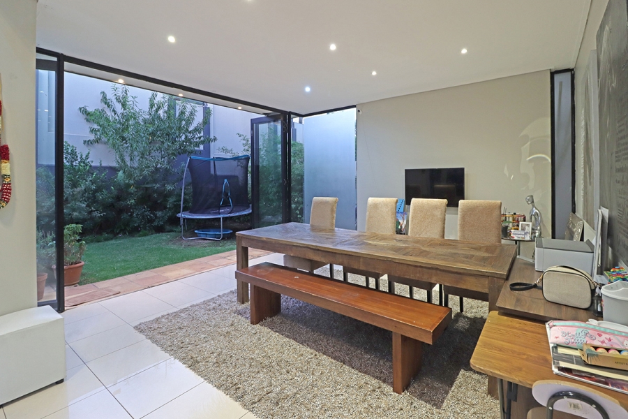 3 Bedroom Property for Sale in Bryanston Gauteng