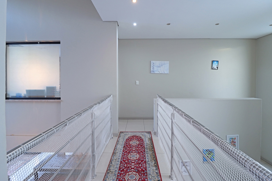 3 Bedroom Property for Sale in Bryanston Gauteng