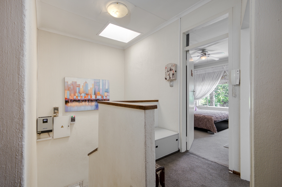 4 Bedroom Property for Sale in Victory Park Gauteng