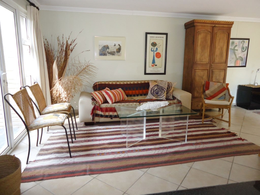To Let 1 Bedroom Property for Rent in Atholl Gauteng