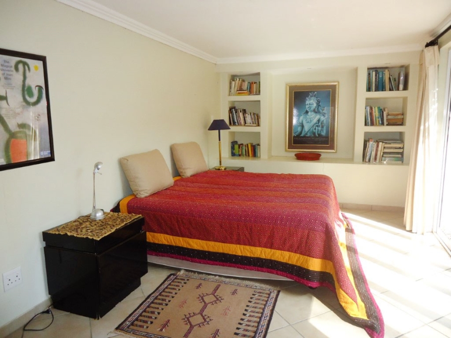 To Let 1 Bedroom Property for Rent in Atholl Gauteng