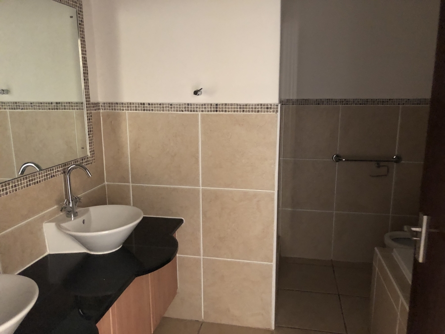 To Let 3 Bedroom Property for Rent in Morningside Gauteng