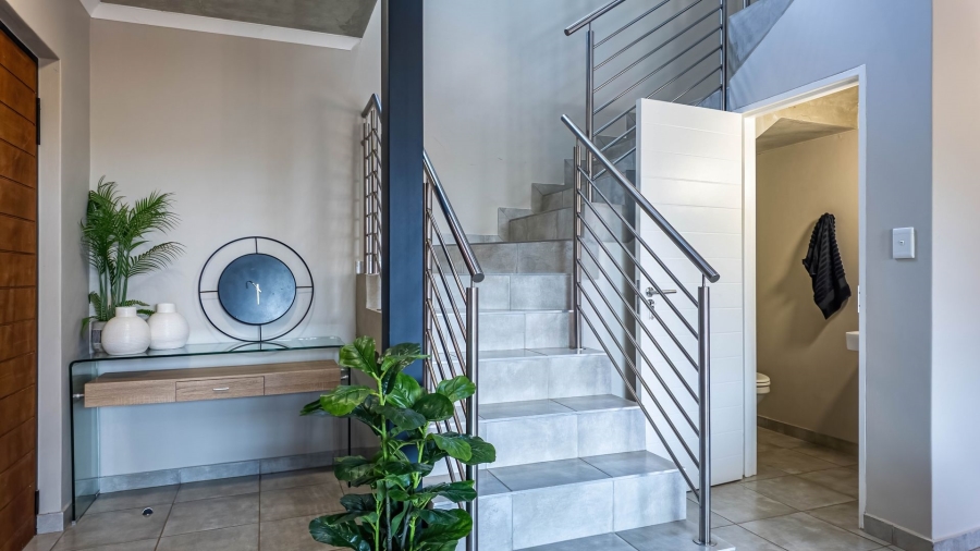 3 Bedroom Property for Sale in Sinoville Gauteng