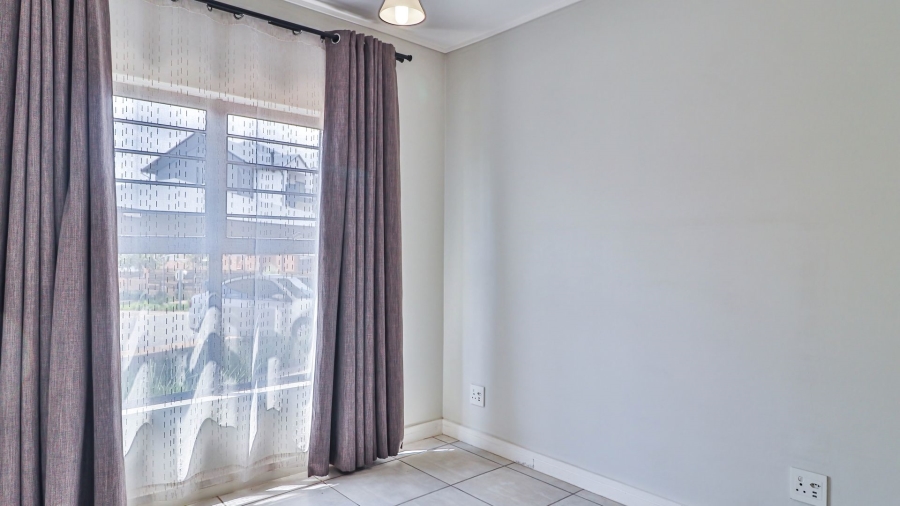 To Let 3 Bedroom Property for Rent in Savannah Country Estate Gauteng