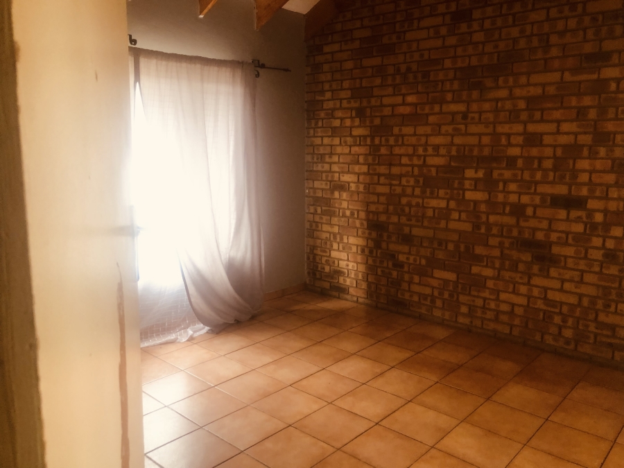 10 Bedroom Property for Sale in Pretoria North Gauteng