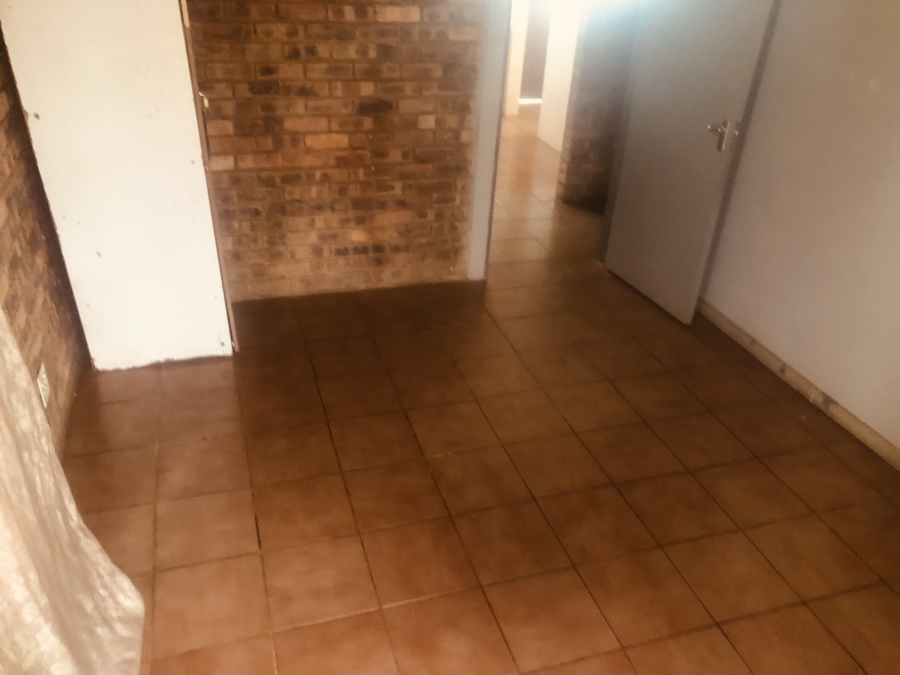 10 Bedroom Property for Sale in Pretoria North Gauteng