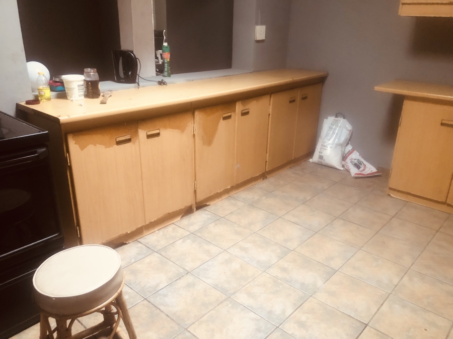 10 Bedroom Property for Sale in Pretoria North Gauteng