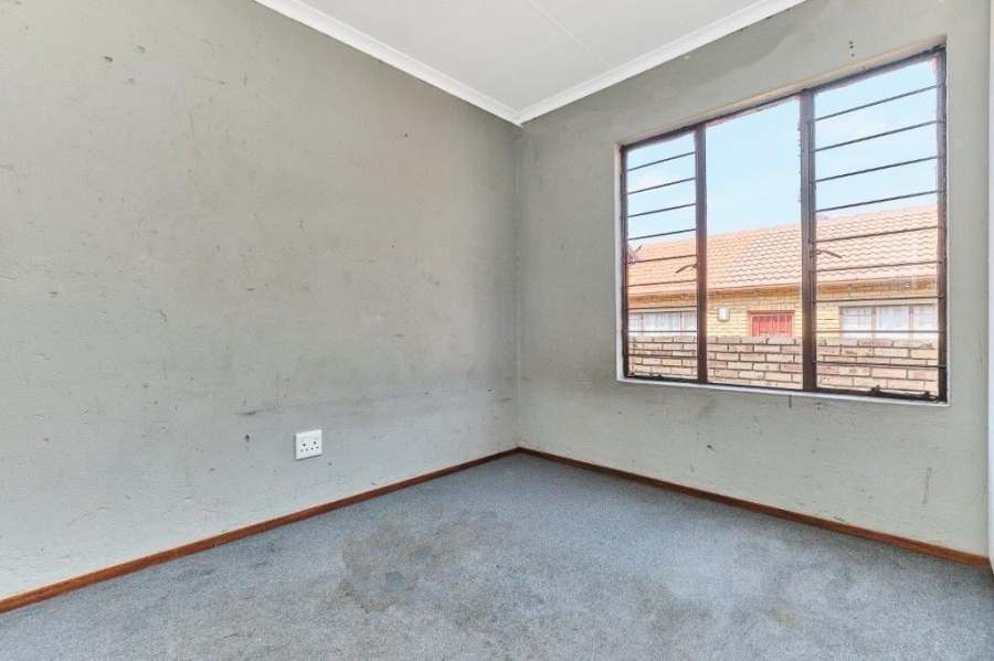 3 Bedroom Property for Sale in Noordhang Gauteng