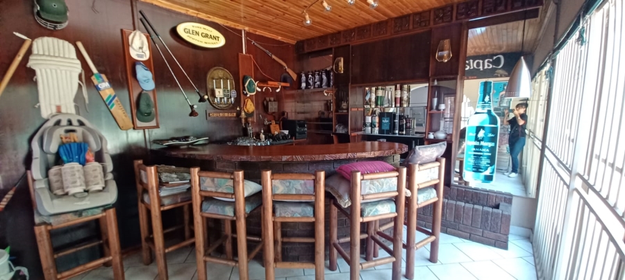 3 Bedroom Property for Sale in Denneoord Gauteng