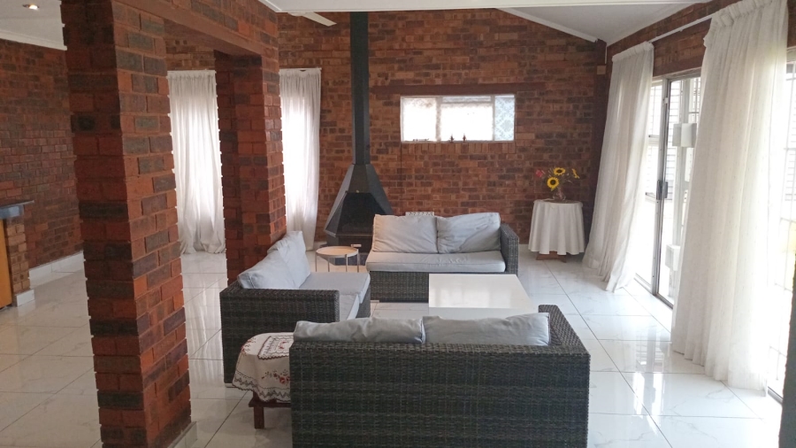 4 Bedroom Property for Sale in Mayfield Park Gauteng