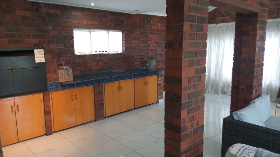 4 Bedroom Property for Sale in Mayfield Park Gauteng