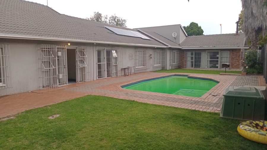 4 Bedroom Property for Sale in Mayfield Park Gauteng