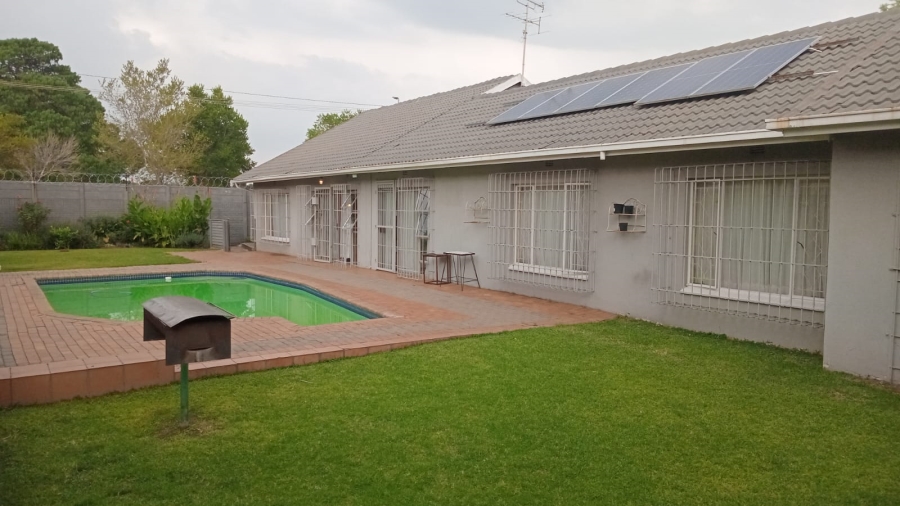 4 Bedroom Property for Sale in Mayfield Park Gauteng