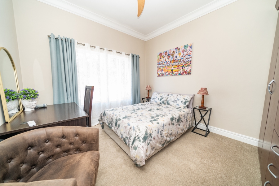 4 Bedroom Property for Sale in Waterkloof Ridge Gauteng