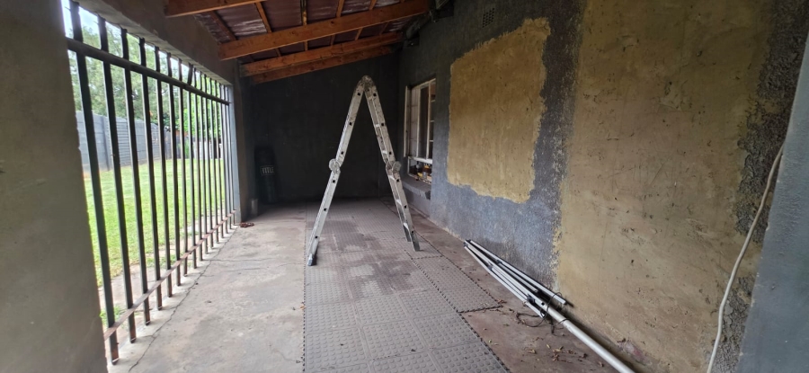 4 Bedroom Property for Sale in Vanderbijlpark CW 4 Gauteng