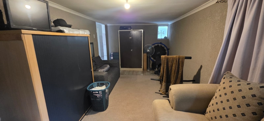 4 Bedroom Property for Sale in Vanderbijlpark CW 4 Gauteng