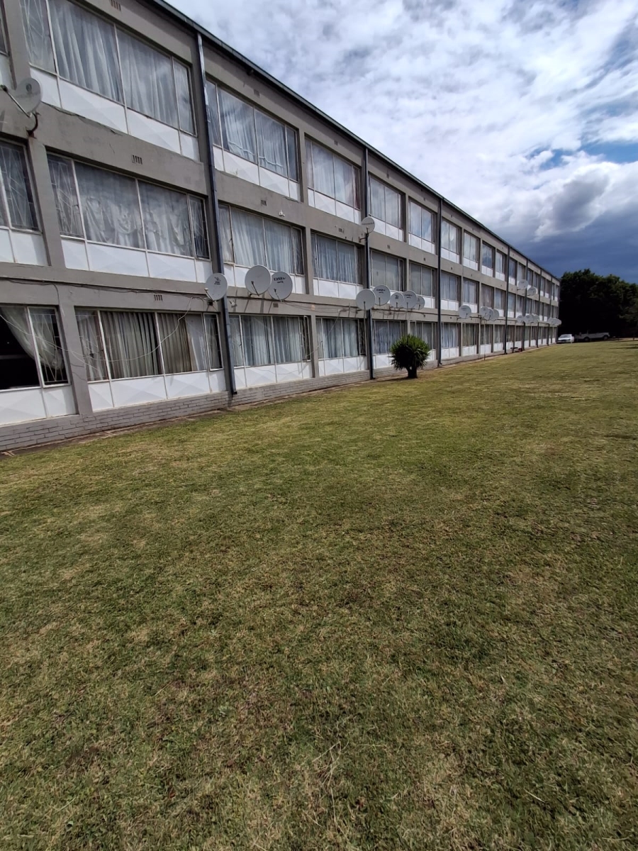 2 Bedroom Property for Sale in Three Rivers Gauteng