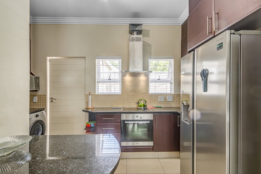 3 Bedroom Property for Sale in Broadacres Gauteng