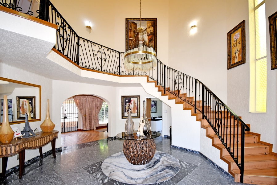 3 Bedroom Property for Sale in Randjesfontein A H Gauteng