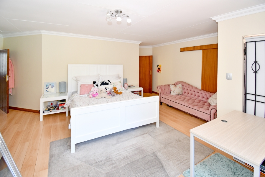 3 Bedroom Property for Sale in Randjesfontein A H Gauteng