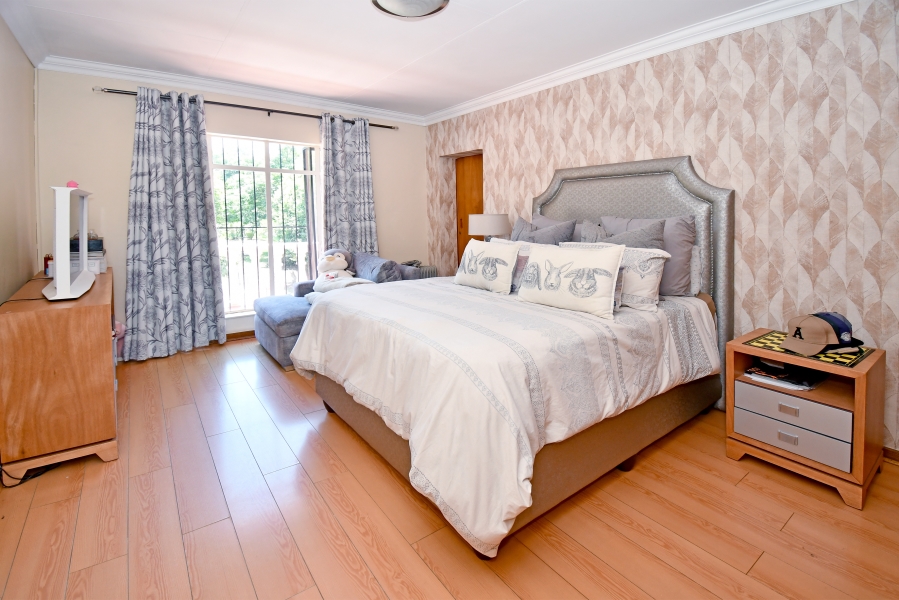 3 Bedroom Property for Sale in Randjesfontein A H Gauteng