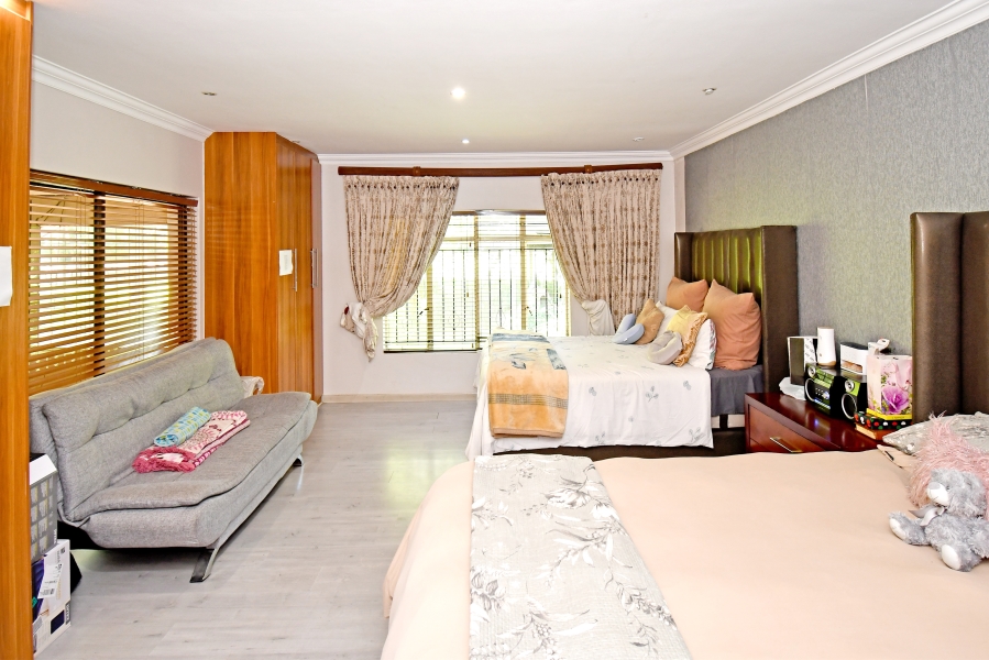 3 Bedroom Property for Sale in Randjesfontein A H Gauteng